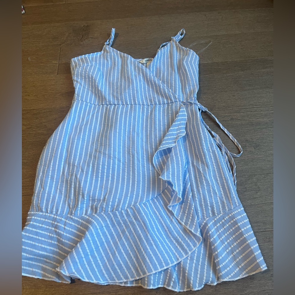 speechless dress medium
